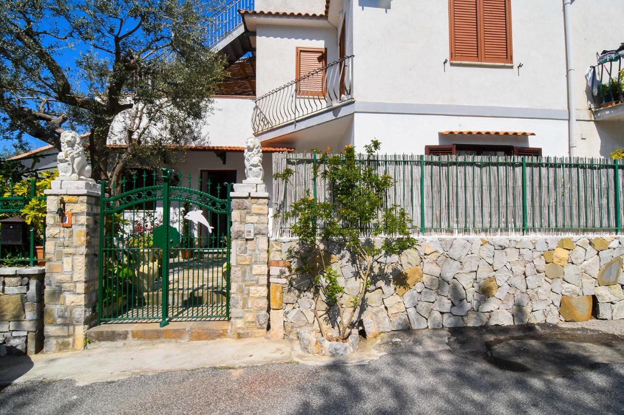 Amore Rentals - Casa Tatano Marciano Exterior foto